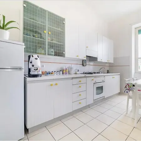Apartment Matrimoniale Privata In Condivisibile